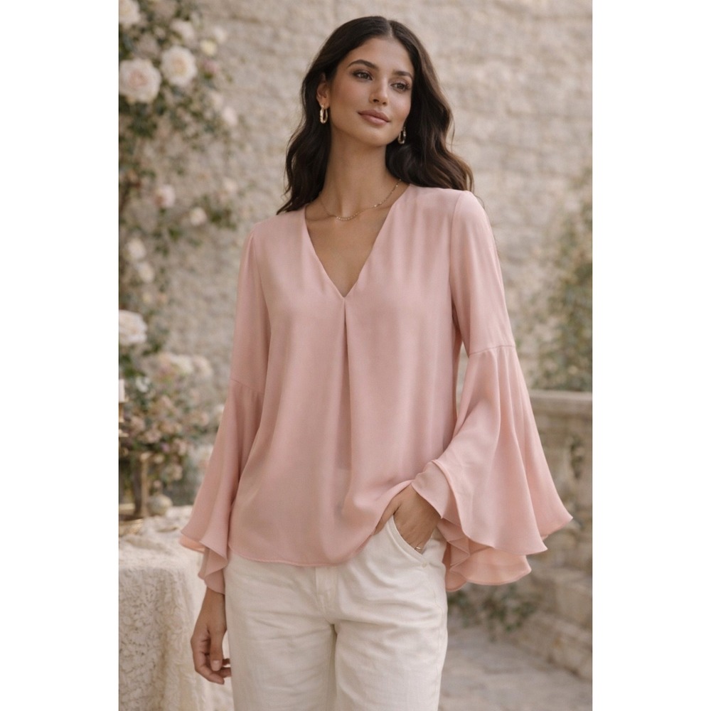 Amanda Uprichard Blush Pink V-Neck‎ Bell Sleeve Blouse Size M Anthropologie